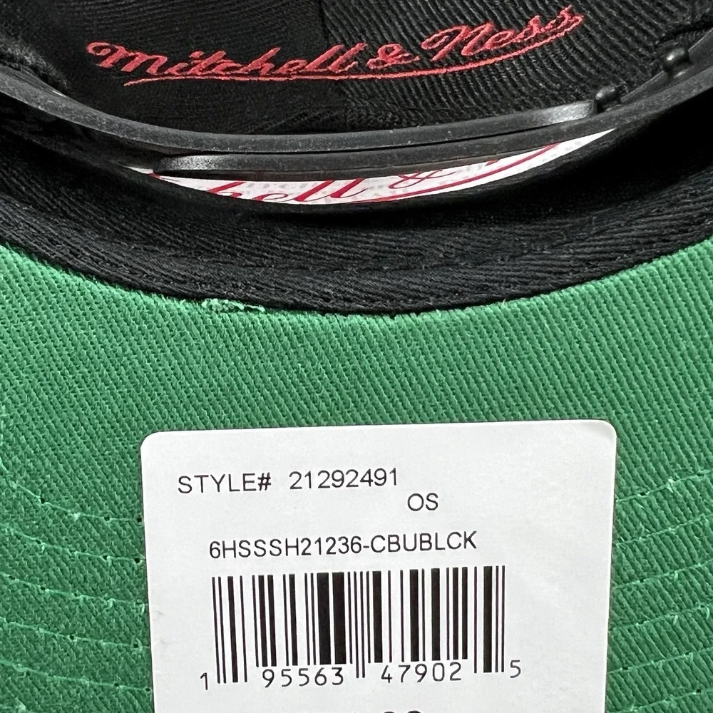 Mitchell & Ness Chicago Bulls Dual Whammy 1991 Black Adjustable Snapback Hat Cap